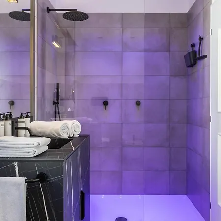 Palm Loggias מראנו