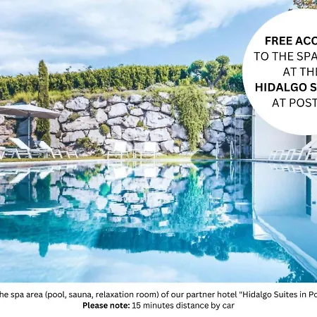 Palm Loggias Apartment *