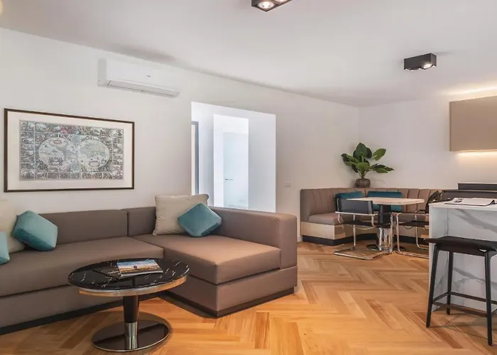 Palm Loggias Мерано